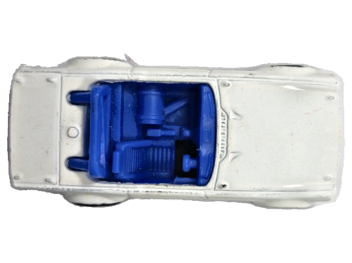 TRIUMPH TR6, Hot Wheels 2009, Die cast M16, Biały, 1:60, Resoraki – zdjęcie 8