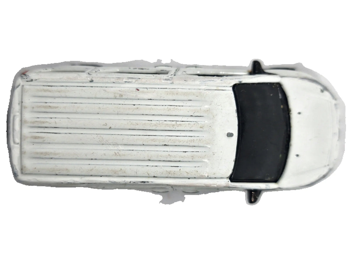 FORD TRANSIT CONNECT, Maisto, Die cast 11197, Biały, 1:64, Resoraki – zdjęcie 8