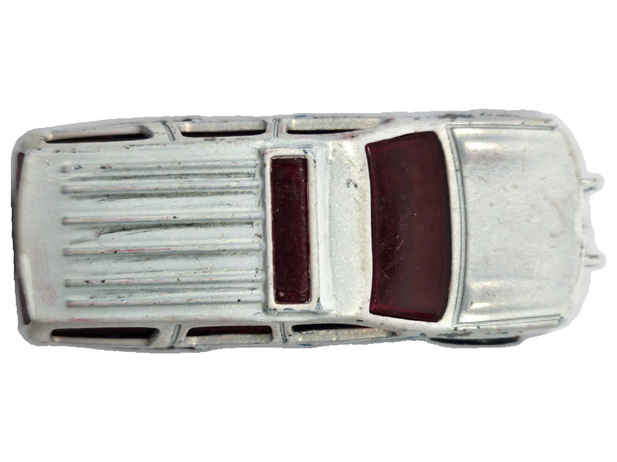 '07 CHEVY TAHOE, Hot Wheels 2007, Die cast 1186 MI I NL Biały 1:64 Resoraki – zdjęcie 8