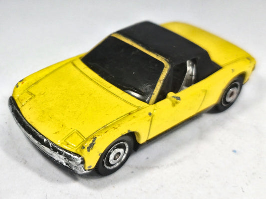 Porsche 914 Matchbox 2009 1:64 Luzak Żółty – zdjęcie 2