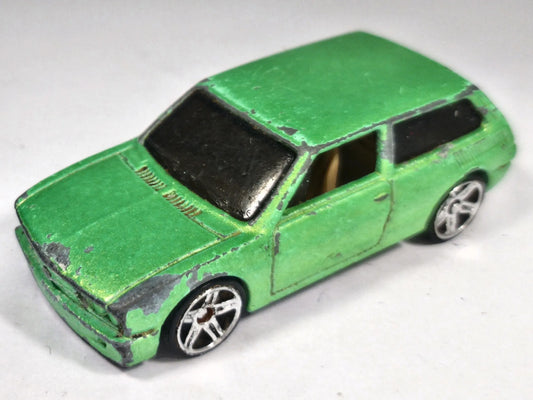 Volkswagen Brasilia Hot Wheels 2010 1:64 Luzak Zielony – zdjęcie 2