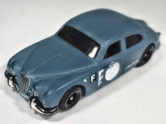 Jaguar Mk1 Hot Wheels 2023 Retro Racers 1:64 8 Luzak Niebieski – zdjęcie 2