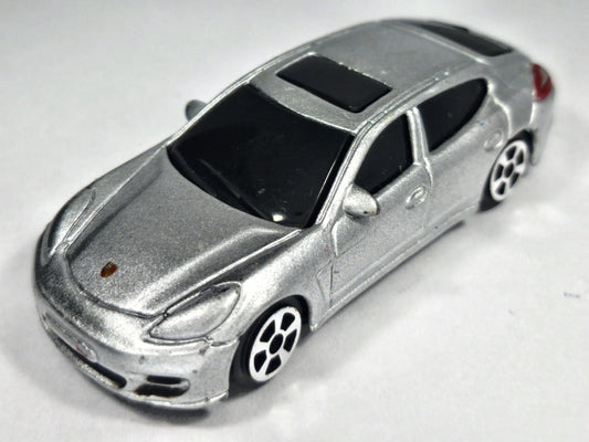PORSCHE PANAMERA TURBO, Maisto, Die cast 1641, Srebrny, 1:62, Resoraki – zdjęcie 2