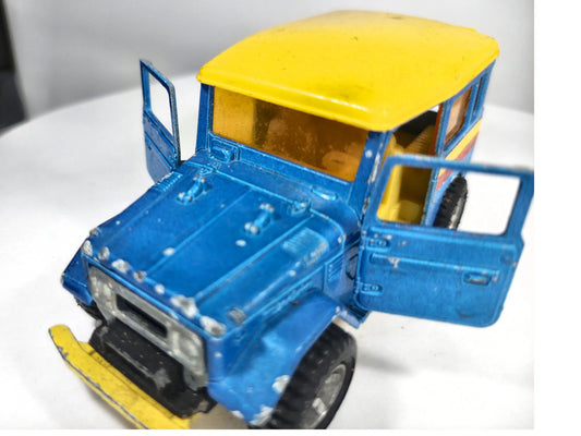 Toyota Land Cruiser FJ40 Majorette 1:36 Made in France Luzak Niebieski – zdjęcie 2