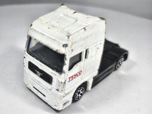 MAN F2000 1:64 Ciągnik Siodłowy TESCO Luzak Biały – zdjęcie 2