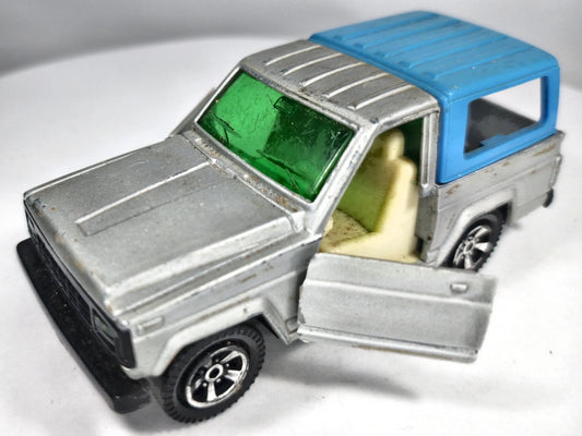 Nissan Patrol Patrol 4Wd Guisval '80 Srebrny 1:43 Made in Spain – zdjęcie 2