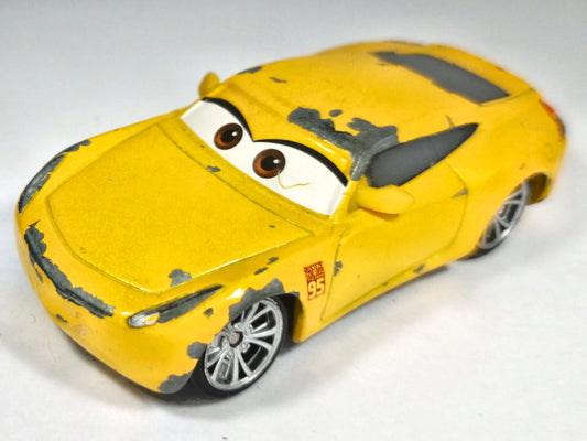 Cruz Ramirez Disney/Pixar Cars 1:64 95 Luzak Żółty – zdjęcie 2