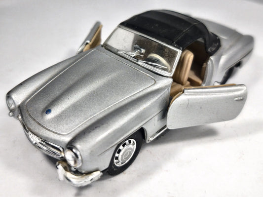 Mercedes-Benz 190 Sl Hongwell Srebrny 1:43 – zdjęcie 2