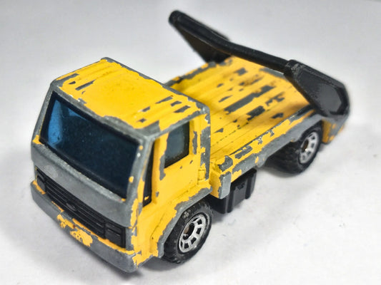 FORD CARGO SKIP TRUCK, Matchbox 1986, Die cast 1874, Żółty, 1:64, Resoraki – zdjęcie 2