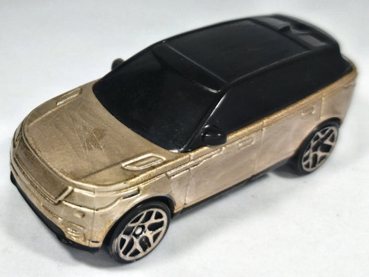 Range Rover Velar Hot Wheels 2018 1:64 Luzak Złoty Custom Model – zdjęcie 2