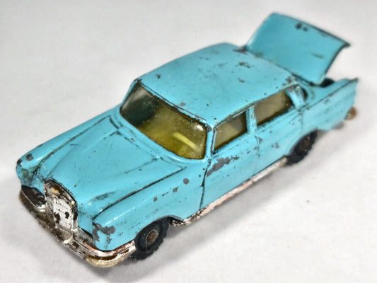MERCEDES 220 Husky '60 Błękitny 1:71 Made in Gt Britain – zdjęcie 2