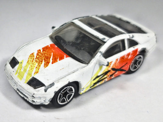 Nissan 300ZX Matchbox 1990 1:58 Luzak Biały – zdjęcie 2