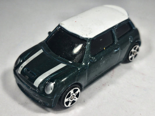 BMW MINI COOPER S, Maisto, Die cast 12222, Ciemnozielony, 1:64, Resoraki – zdjęcie 2