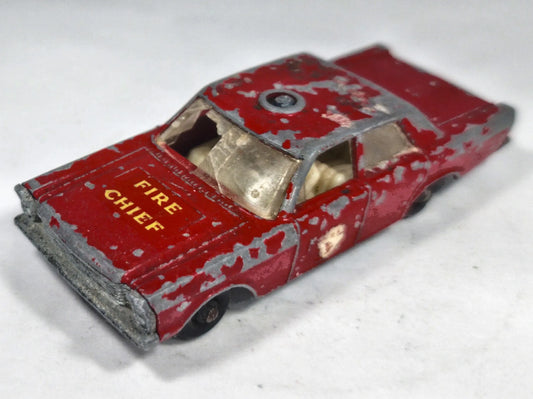 Ford Galaxie Matchbox '60 Matchbox Series 1:64 Straż pożarna – zdjęcie 2