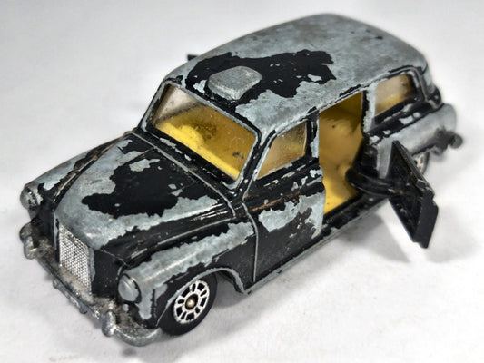 LONDON TAXI Corgi '7p Srebrny 1:53 Made in Gt Britain 2xMetal – zdjęcie 2