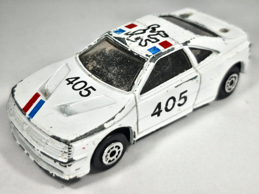 Peugeot 405 Turbo 16 Maisto 1995 Biały 1:55 – zdjęcie 2