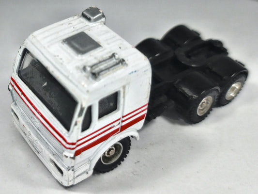 Mercedes-Benz Maisto Juniors 1:64 Ciągnik Siodłowy Luzak Biały Transport – zdjęcie 2