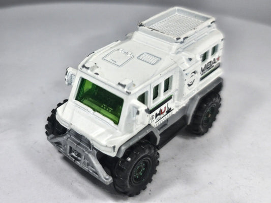 Arctic Thunder Matchbox 2017 1:64 M.U.S.T. Luzak Biały – zdjęcie 2