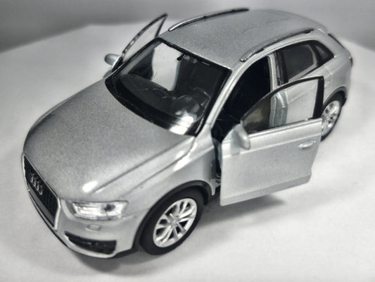 AUDI Q3, Welly, Die cast NO.43666, Srebrny, 1:33, Resoraki – zdjęcie 2