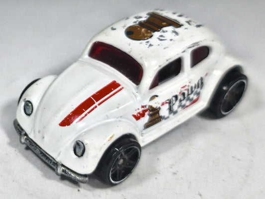 Volkswagen Beetle Hot Wheels 1988-2018 Checkmate 1:64 Garbus Biały 2xMetal – zdjęcie 2
