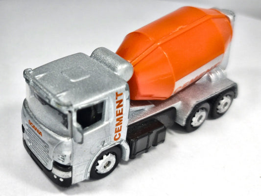 Betoniarka SCANIA CEMENT MIXER Corgi Srebrny 1:64 – zdjęcie 2