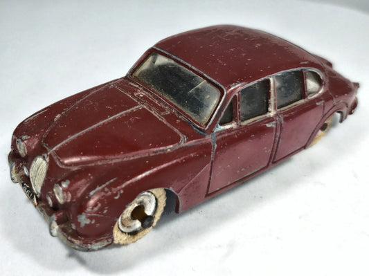 JAGUAR 3.4 LITRE Dinky Toys 1962 Bordowy 1:43 Made in England – zdjęcie 2