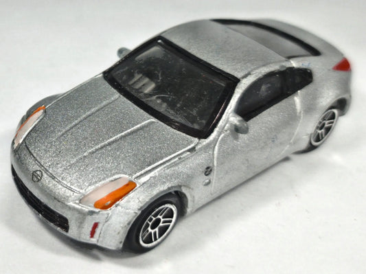 Nissan Fairlady Z Realtoy '90 Srebrny 1:64 – zdjęcie 2