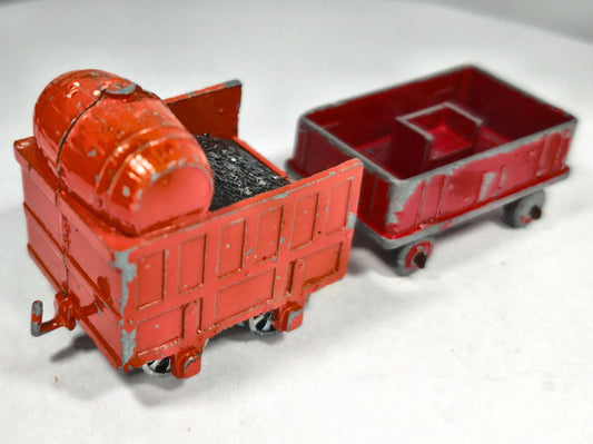 NODDY & HIS TRAIN WITH BIG EARS Budgie '60 Czerwony 1:64 Made in England – zdjęcie 2