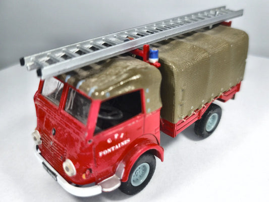 CAMION SKRZYNIOWY Z PLANDEKĄ, AmerCom, Die cast, Czerwony, 1:43, Resoraki – zdjęcie 2