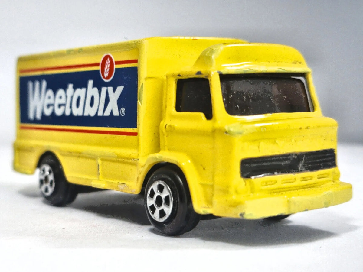 LEYLAND TERRIER TRUCK, Weetabix, Corgi, Die cast, Żółty, 1:64, Resoraki – zdjęcie 9