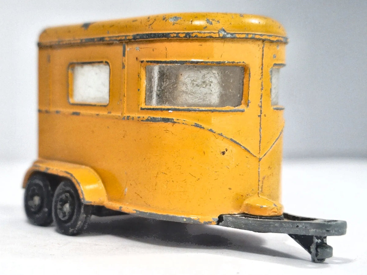 PONY TRAILER, Matchbox, Made in England, Die cast, Żółty, 1:64, Resoraki – zdjęcie 9