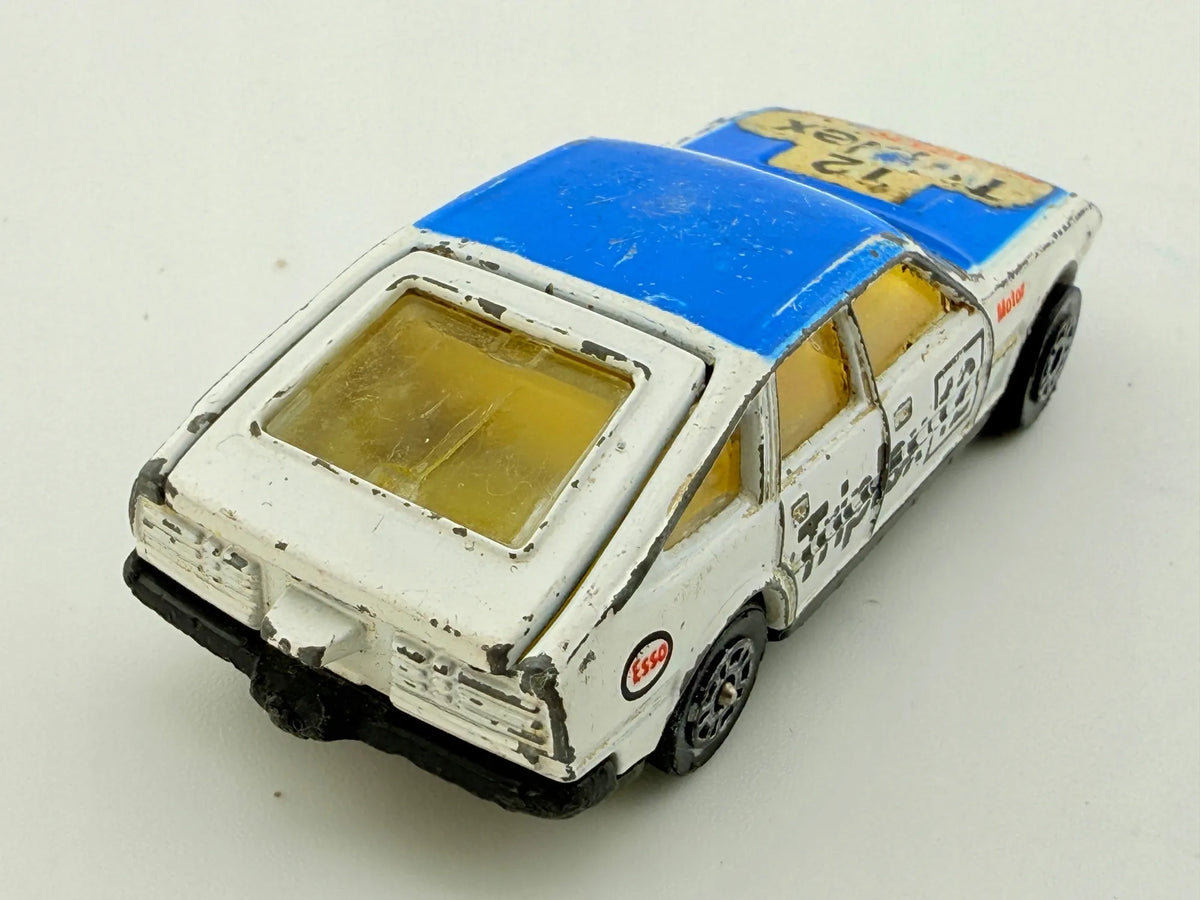 Rover 3500 Corgi Biały 1:43 Made in Gt Britain – zdjęcie 9