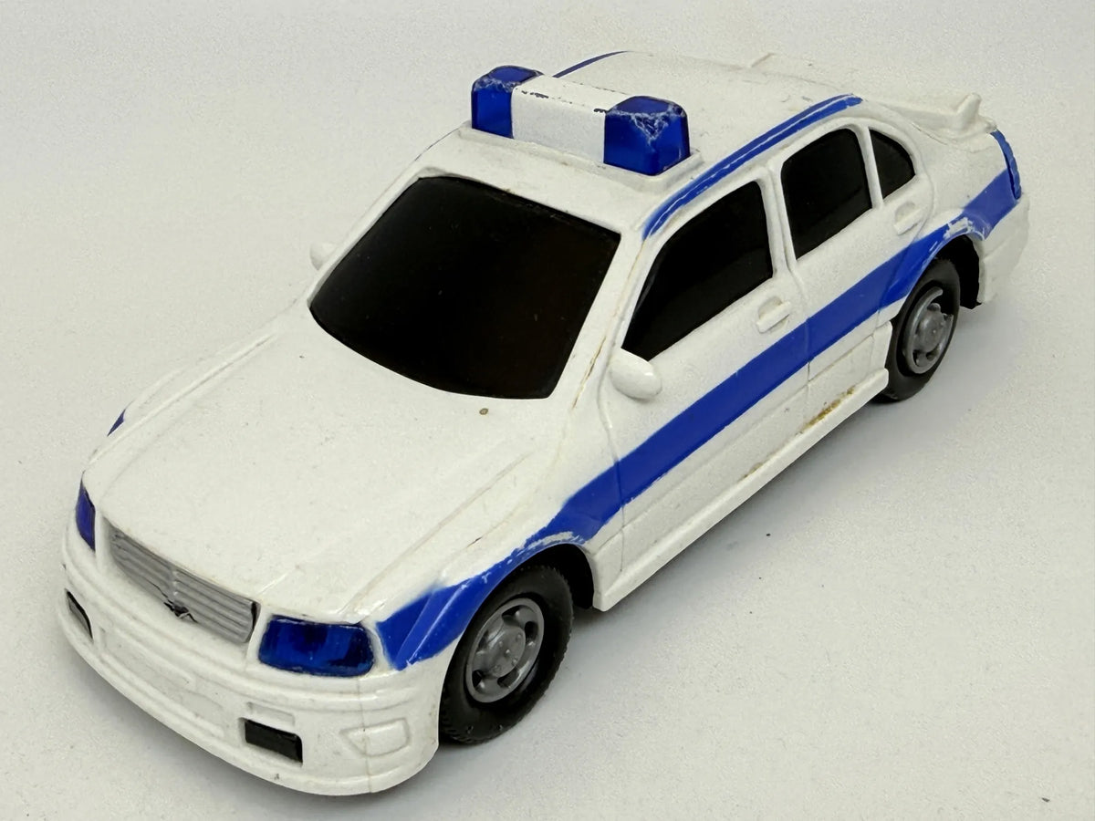 Jak Mercedes-Benz Police ok 2005 Biały 1:32 Sedan Policja Vintage Model – zdjęcie 9