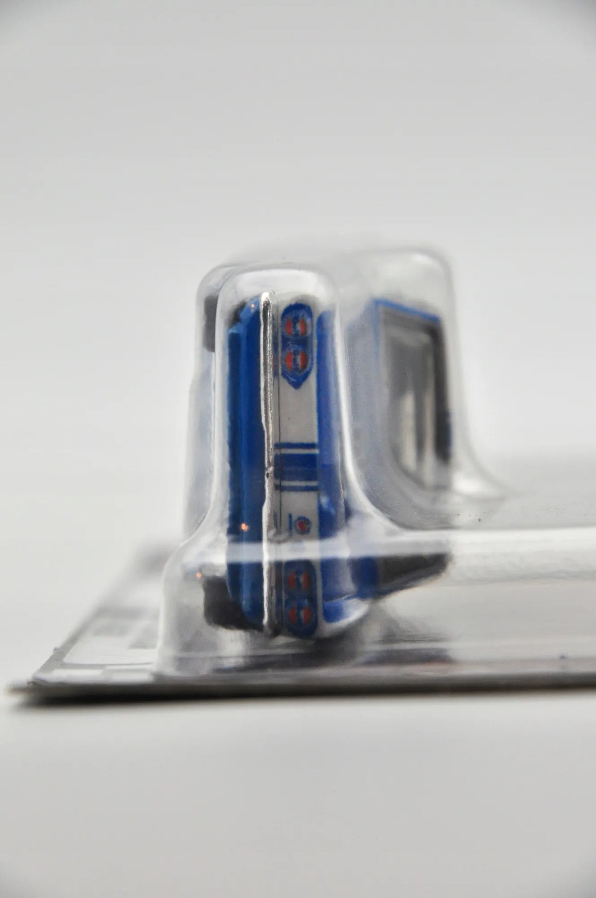 Volkswagen Kool Kombi Hot Wheels Biały 1:64 – zdjęcie 8