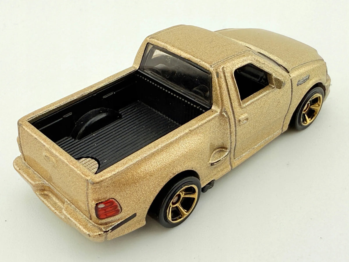 F-150 Svt Lightning Hot Wheels 2020 Złoty 1:64 – zdjęcie 9