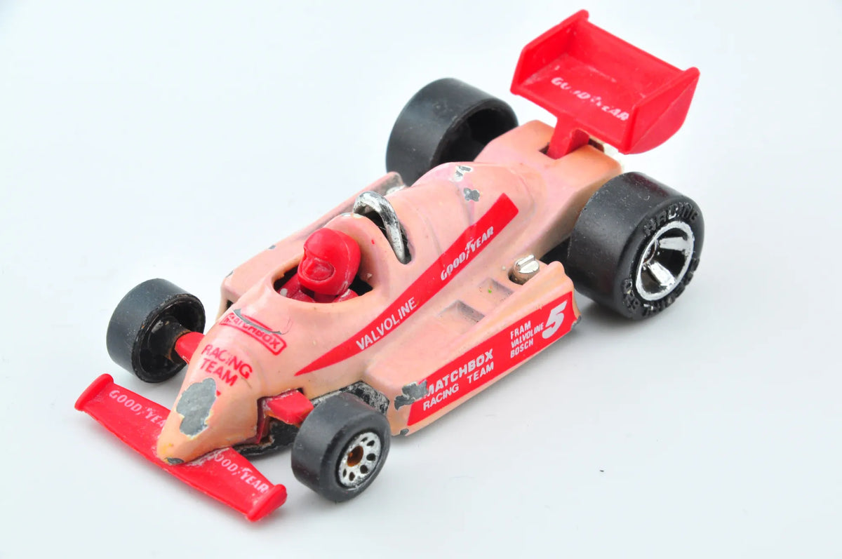 F1 Racer, Matchbox 1984, Vintage Model Die cast, Resoraki, Różowy, 1:59 – zdjęcie 8