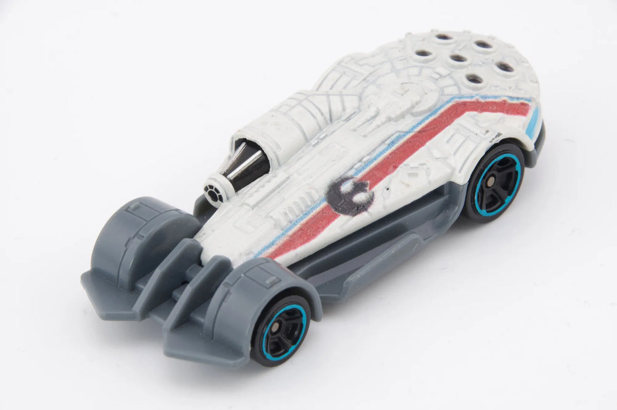 Millennium Falcon Hot Wheels Biały 1:64 – zdjęcie 8