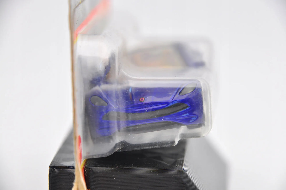 Fisker Karma Superfast Matchbox 2022 Niebieski 1:64 – zdjęcie 8