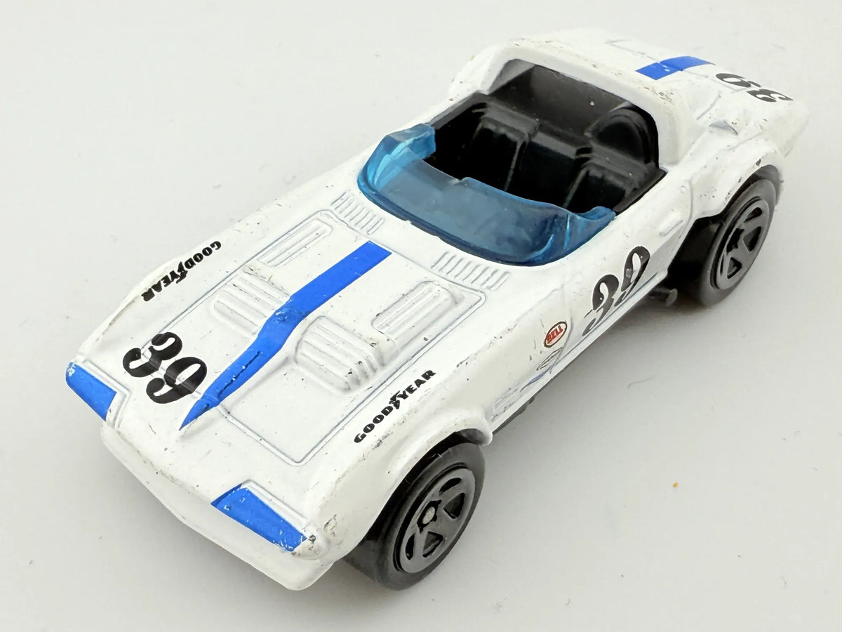 CORVETTE Grand Sport Roadster, Hot Wheels 2018, Die cast FYC55, Biały, 1:64 – zdjęcie 8