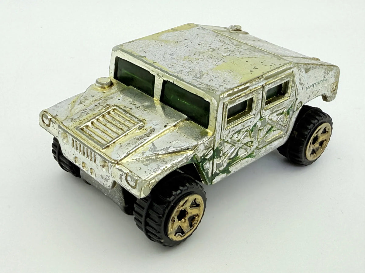 Humvee Hot Wheels Srebrny 1:64 – zdjęcie 9