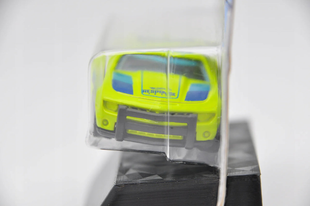 Hw First Response Mainline Hot Wheels 2024 Żółtozielony 1:64 – zdjęcie 8