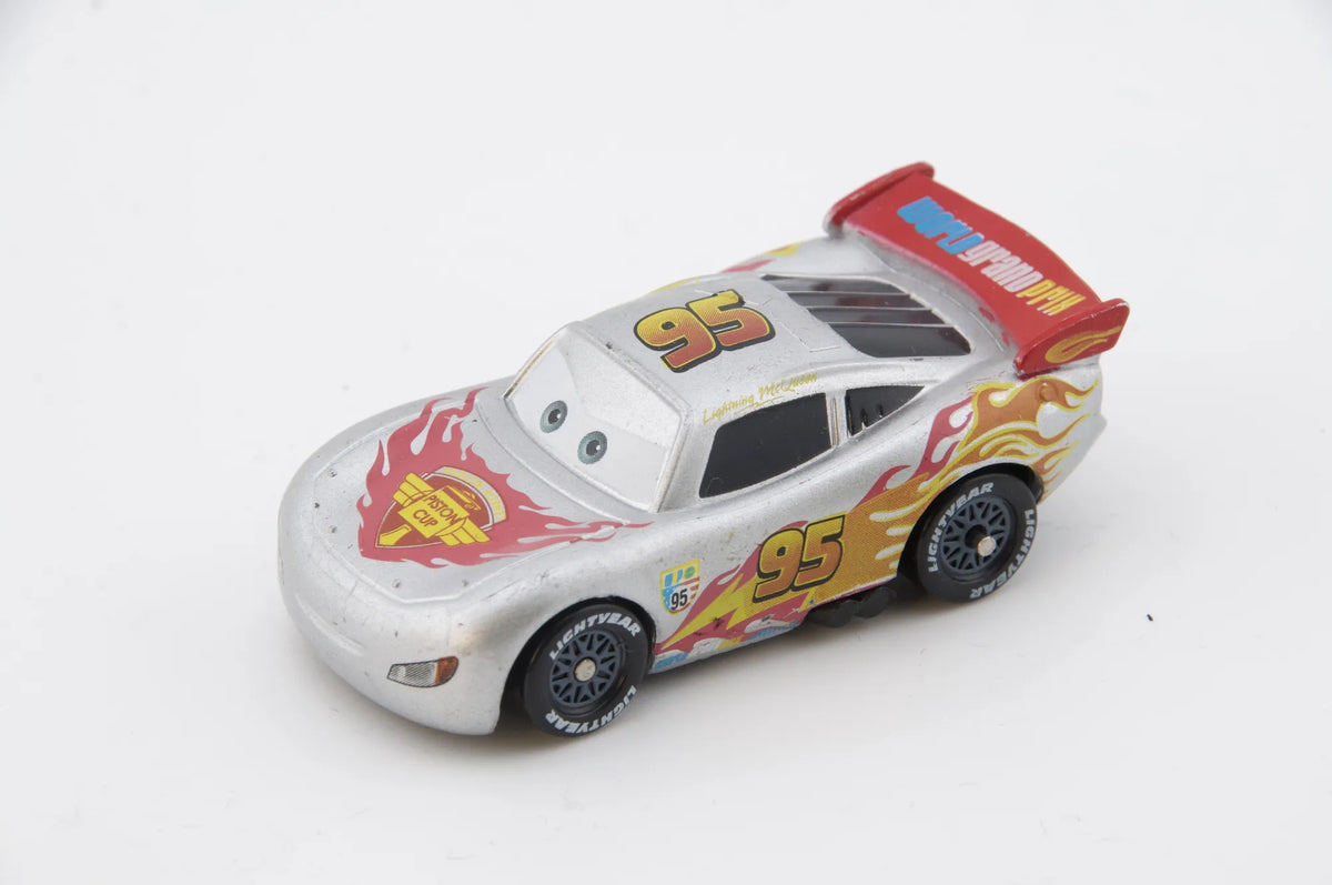 Zygzak Lightning Mcqueen Disney Srebrny 1:64 – zdjęcie 7