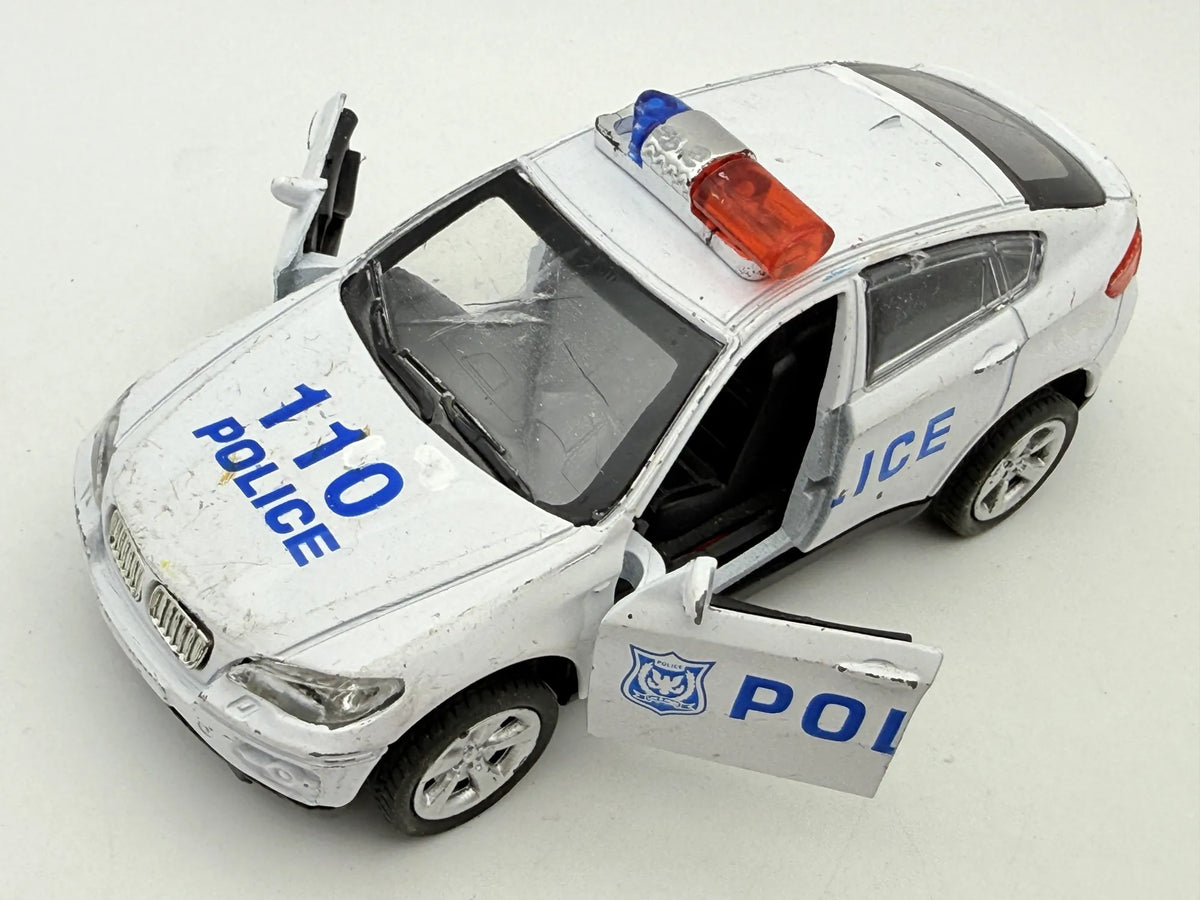 BMW X^ 110 POLICE SUV, Die cast, Biały, 1:32, Resoraki – zdjęcie 9