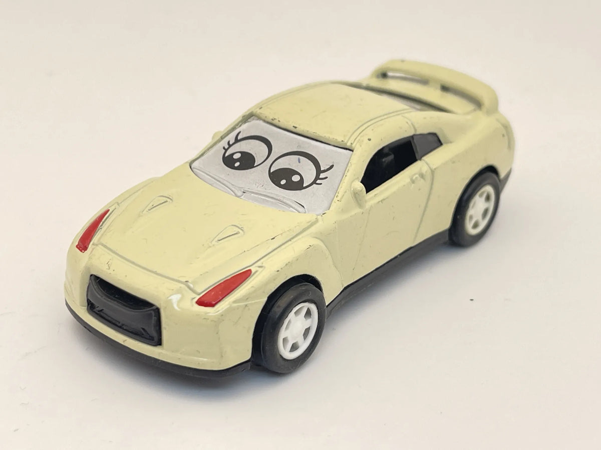 NISSAN GT-R, Inspiracja Autka Disney, Resoraki, Die cast, Kremowy 1:55 – zdjęcie 8