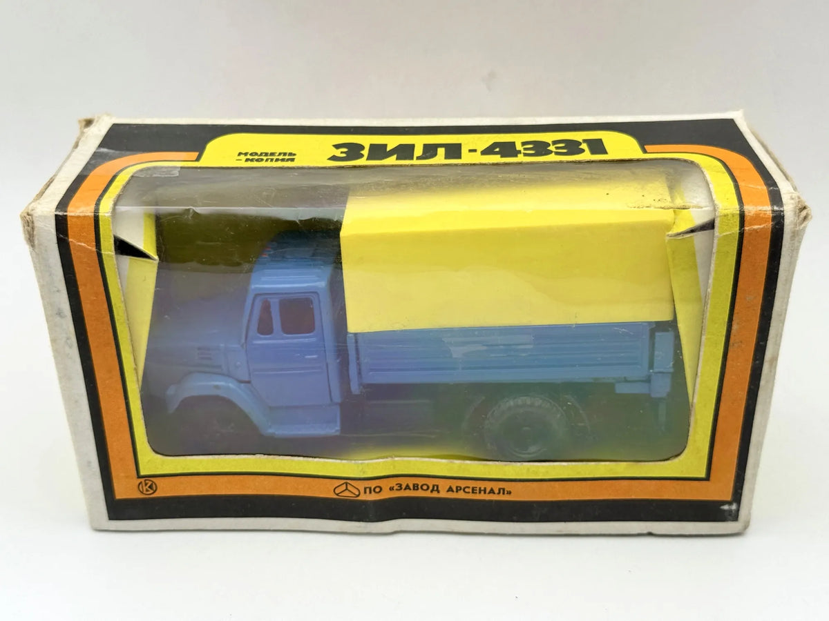 Ciężarówka ZIŁ-4331 Arsenał Niebieski 1:43 Made in Ukraine – zdjęcie 9