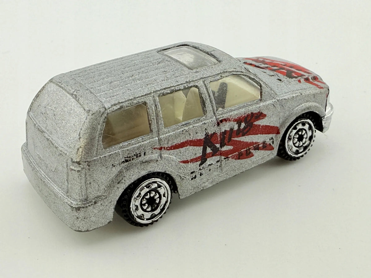 Dodge Nitro Majorette Srebrny 1:64 – zdjęcie 8