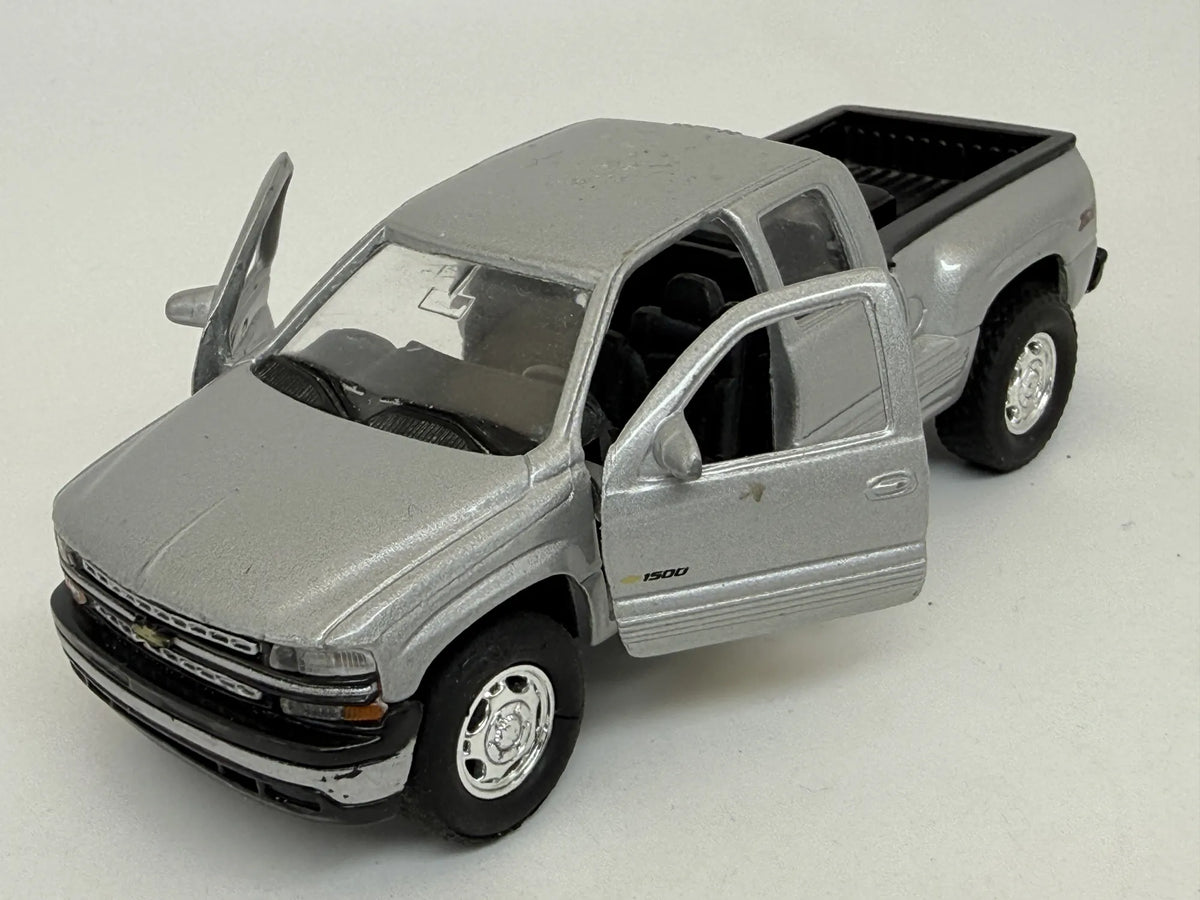 CHEVROLET SILVERADO 1999 PICKUP, Welly, NO.49759, Srebrny, 1:48, Resoraki – zdjęcie 10
