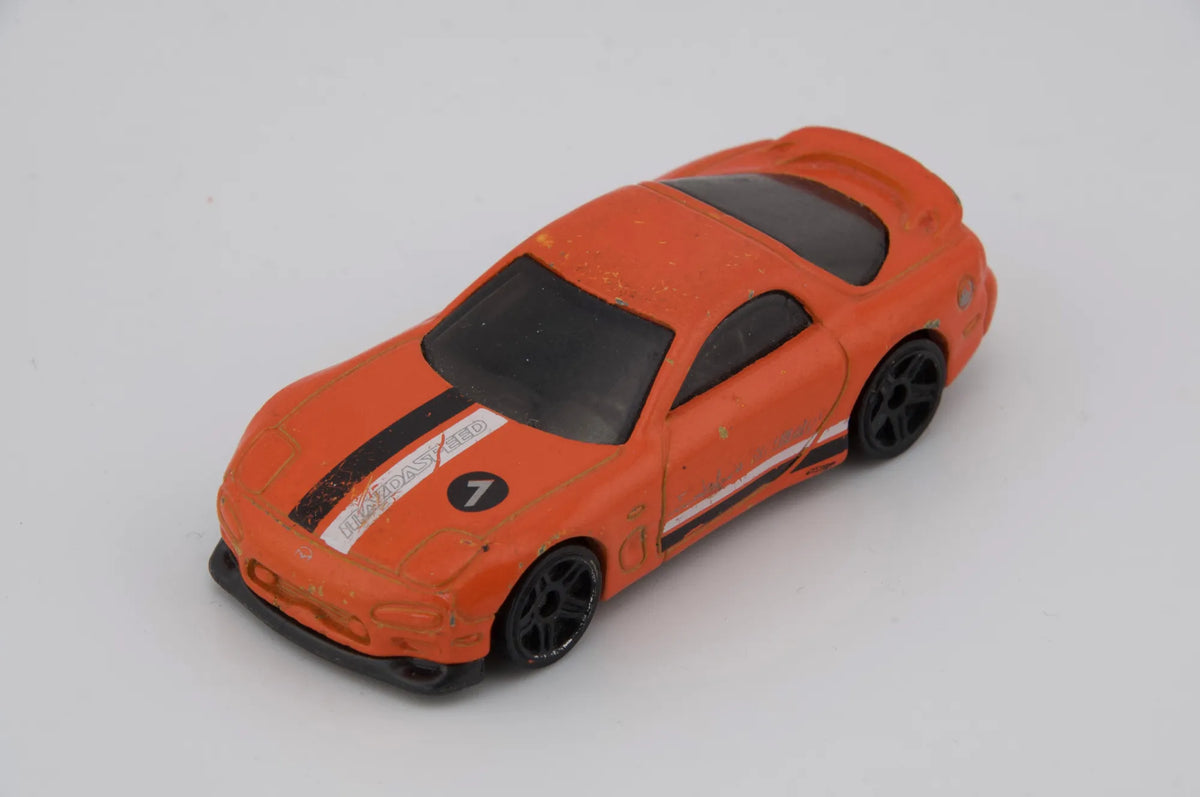 Mazda Rx-7 Hot Wheels Pomarańczowa 1:64 – zdjęcie 8