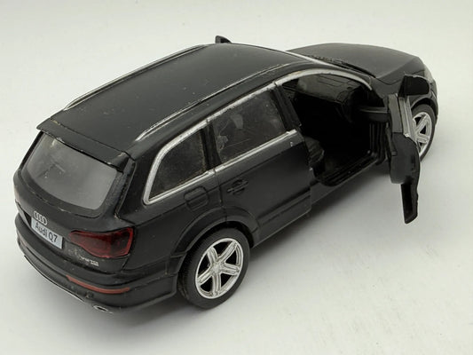 Audi Q7 V12 Tdi UNI Fortune 2016 1:36 SUV Luzak Czarny – zdjęcie 2
