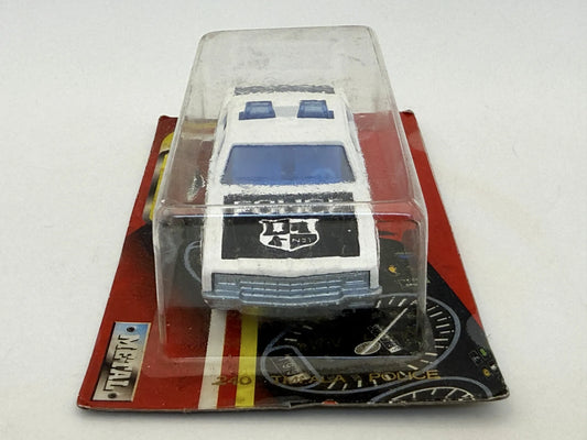 CHEVROLET IMPALA POLICE Serie 200 Policja Majorette '90 Biały 1:60 – zdjęcie 2